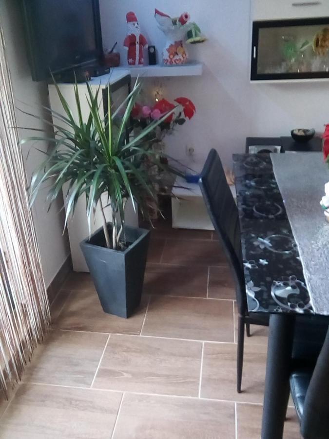 Vera Apartment Kampor Εξωτερικό φωτογραφία