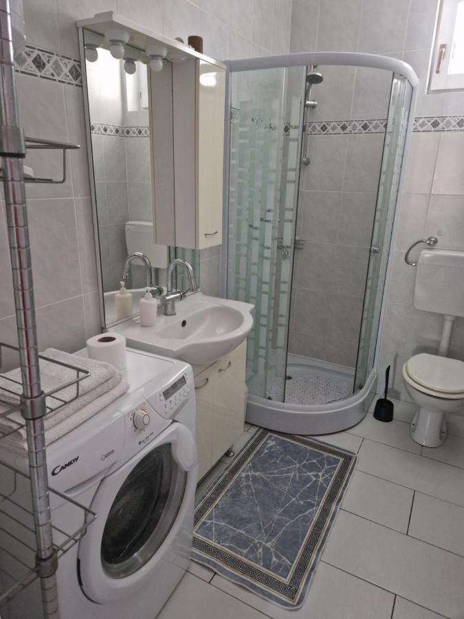 Vera Apartment Kampor Εξωτερικό φωτογραφία