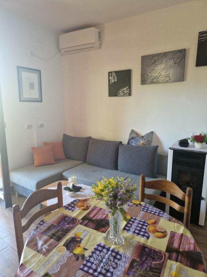 Vera Apartment Kampor Εξωτερικό φωτογραφία