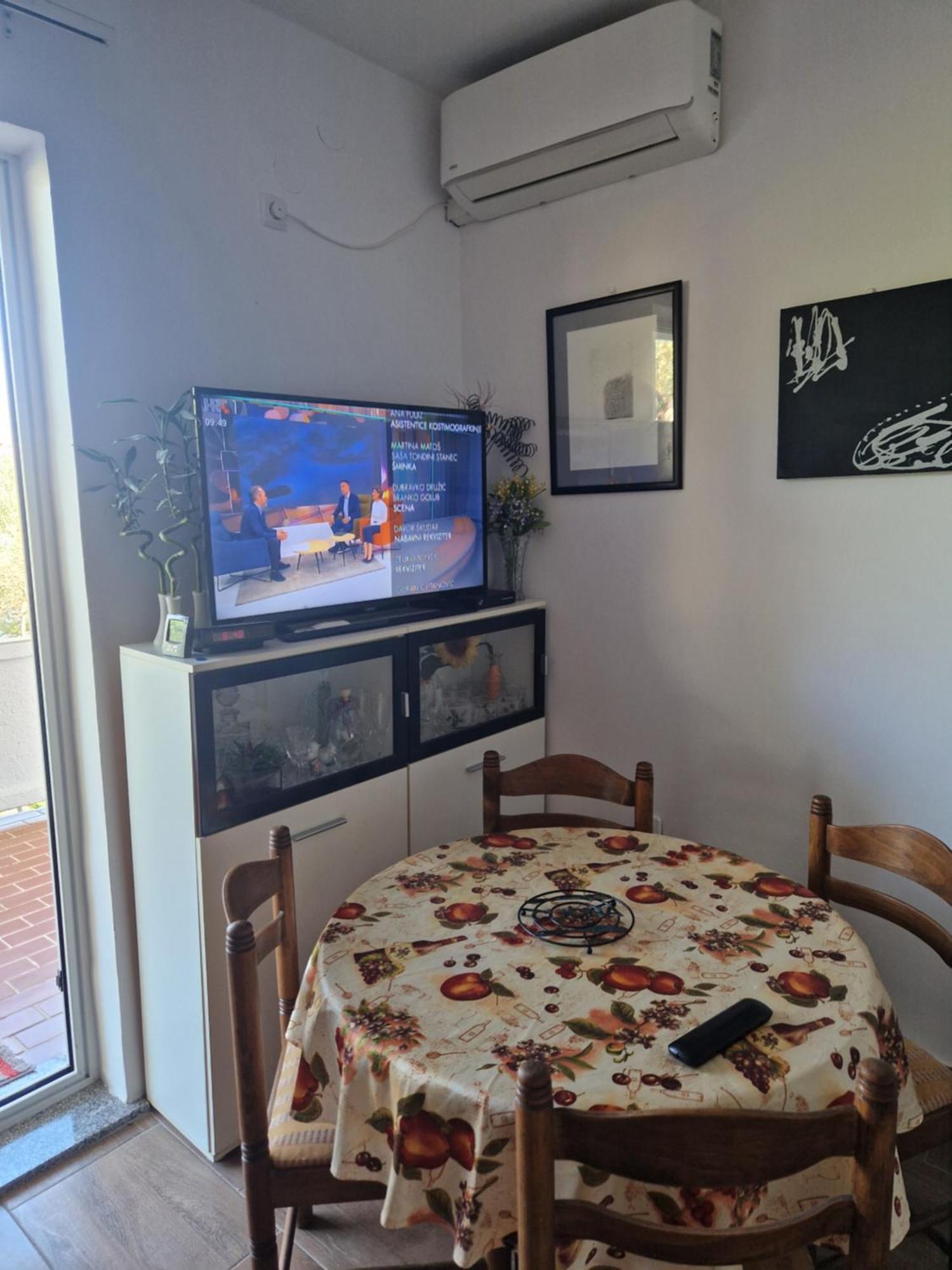 Vera Apartment Kampor Εξωτερικό φωτογραφία