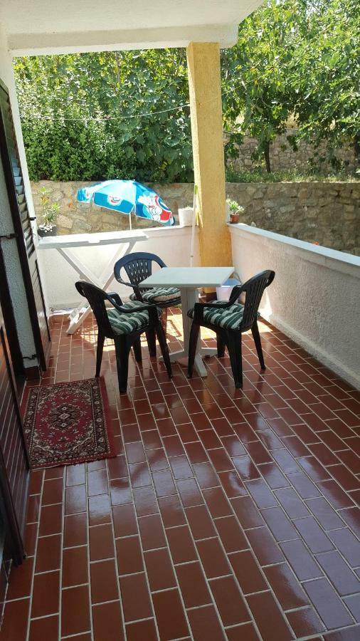Vera Apartment Kampor Εξωτερικό φωτογραφία