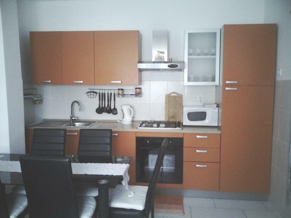 Vera Apartment Kampor Εξωτερικό φωτογραφία